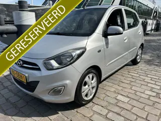 Hyundai i10 1.1 i-Catcher Airco Applecarplay navi