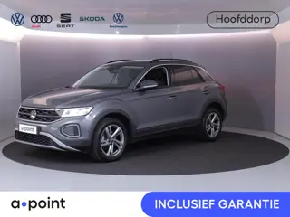 Volkswagen T-Roc 1.0 TSI Life 110 pk | Navigatie via App | Parkeersensoren (Park assist) | Achteruit