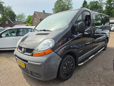 Renault Trafic 1.9 dCi L2H1( ROLSTOELBUS)