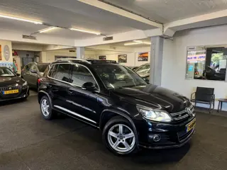 Volkswagen Tiguan 1.4 TSI Sport&Style R-line*Schuifdak*Camera*Alcantara