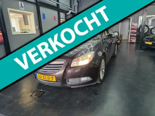 Opel Insignia 1.4 Turbo EcoFLEX Business+ Schade VOOR !!