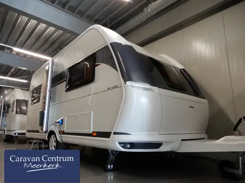Hobby De Luxe 460 UFE