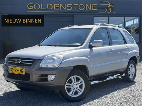 Kia Sportage 2.0 CVVT Comfort 2e Eigenaar l Airco l Trekhaak l Cruise l 142pk l Dakrails l N.A.P l A