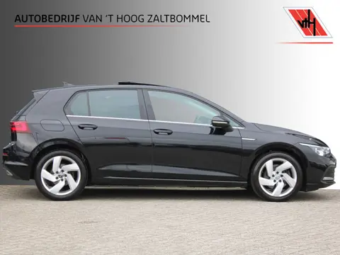 Volkswagen Golf 1.5 eTSI Style PANORAMADAK MEMORY ACC SFEER CARPLAY