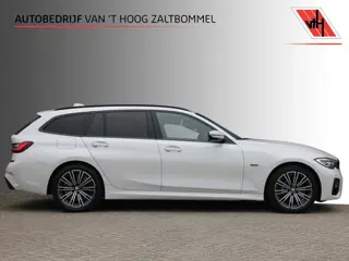 BMW 3 Serie Touring 330e High Executive M-SPORT SHADOW PANORAMADAK MEMORY 360-CAMERA KEY-LESS CARPLA
