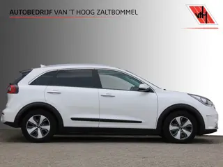 Kia Niro 1.6 GDi Hybrid First Edition NAVI CAMERA TREKHAAK