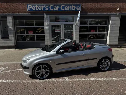 Peugeot 206 CC 1.6-16V (bj 2002)