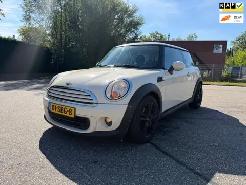 Mini 3-Deurs 1.6 One MINIMALIST Business Line* Dealer Onderhouden*Airco*LM Velgen* NAP *Apk 04-07-20