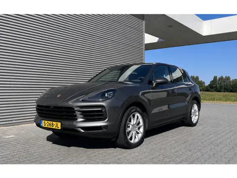 Porsche Cayenne 3.0 AWD