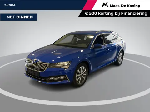 Skoda Superb Combi 1.4 TSI 218pk DSG iV Business Edition · Apple/Android Car Play · Wegklapbare Trek