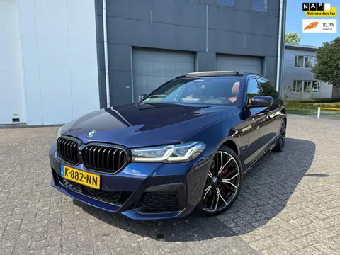 BMW 5-serie Touring 530i M Pano Memory Harman Kardon High Executive Edition