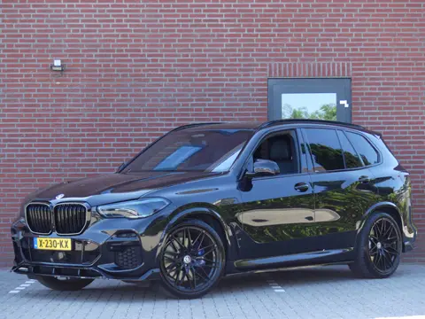 BMW X5 xDrive45e Achteras besturing/Headup display/Trekhaak/Luchtvering