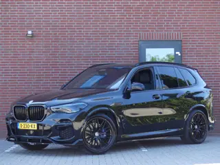 BMW X5 xDrive45e Achteras besturing/Headup display/Trekhaak/Luchtvering