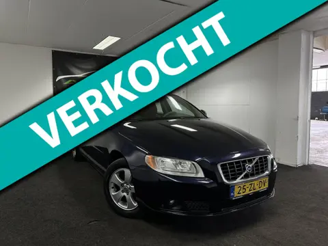 Volvo V70 2.0 Kinetic - YOUNGTIMER - Airco - PDC - Cruise - Bluetooth - Leder -