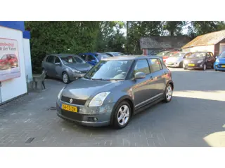 Suzuki Swift 1.3 Shogun