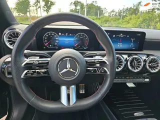 Mercedes-Benz A-klasse 200 AMG Line