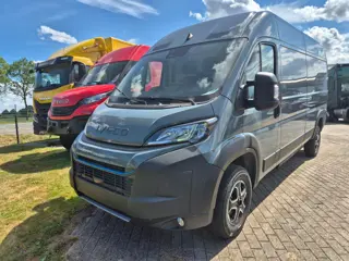 Iveco SuperJolly 4.25t L3H2 Heavy 110 kWh Lanzarote Grey Full Option Adaptieve Cruise Control, Navig