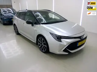 Toyota Corolla Touring Sports 2.0 Hybrid Executive+Leder+Led+Navigatie+camera+Elek-Klep = SUPER !!