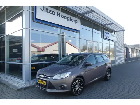 Ford Focus Wagon 1.6 EcoBoost Trend D.RIEM V.V. 10-2-23, NIEUWE APK, DEALER ONDERHOUDEN, TREKHAAK (1