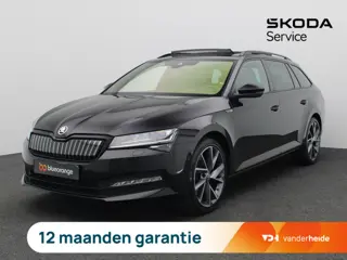 Skoda Superb Combi 1.4 TSI iV Sportline Business 218PK DSG Panoramadak, Trekhaak, Matrix LED-Verlich