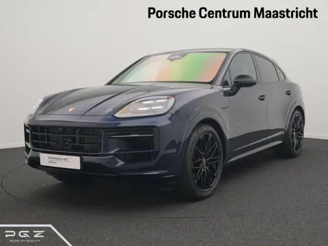Porsche Cayenne E-Hybrid Coupé Black Edition