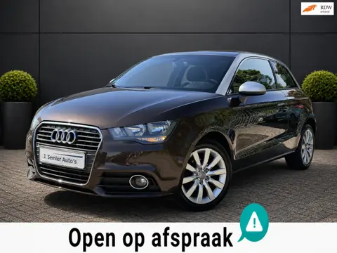 Audi A1 1.2 TFSI Attraction Pro Line AIRCO MF STUUR PDC SCHERM 1STE EIG