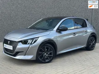 Peugeot 208 1.2 PureTech GT-line | Pano | Carplay | ACC | Rijstrook assistent | Rij hulp | Climate c