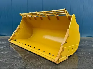 Cat 980H incl. cutting edge + side protectors (bj 2026)