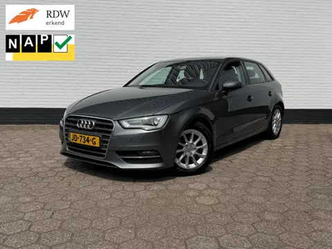 Audi A3 Sportback 1.4 TFSI CoD Ambition DSG l CRUISE l CLIMA