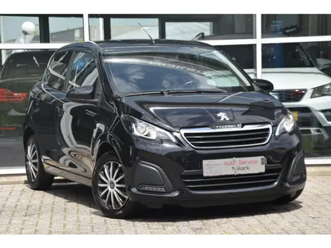 Peugeot 108 1.0 e-VTi Blue Lease Executive Camera Navigatie Airco 5-Deurs NAP