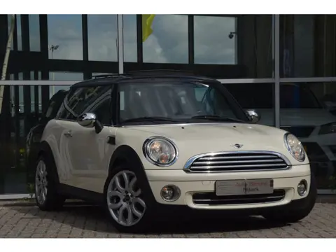 Mini 3-Deurs Cooper 1.6 Chili | Panorama | PDC | Cruise | Bluetooth | 6-Bak | NAP | LMV
