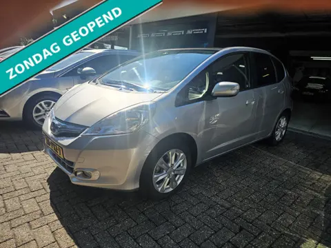 Honda Jazz 1.4 Hybrid Exclusive | AUTOMAAT | 2E EIGENAAR | 3/6 OF 12MND GARANTIE | STOELVERWARMING |