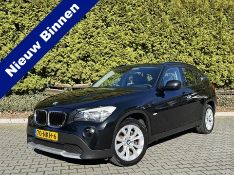BMW X1 sDrive18i Executive Automaat, PDC, climate, cruise, all season
