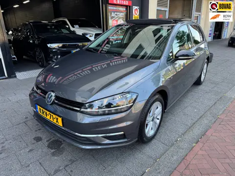 Volkswagen Golf 1.0 TSI Comfortline Pano Massage Navi Clima