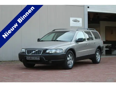 Volvo XC70 2.4T AWD AUTOMAAT YOUNGTIMER (bj 2001)
