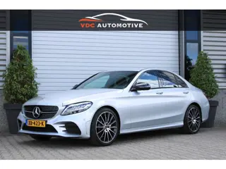 Mercedes-Benz C-Klasse 180 AMG 360 Graden | Virtual Cockpit | Night | LED | Dealer Onderhouden | Spi