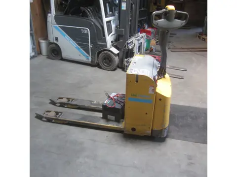 Atlet Pallettruck PLL-180 elektrisch. Nr.4 (bj 2014)