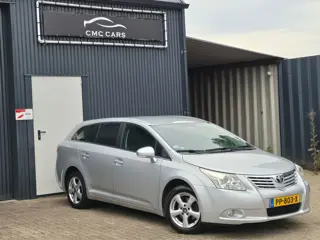 Toyota Avensis Wagon 1.6 VVTi Business RIJDT&SCHAKELT PERFECT!!AIRCO//TREKHAAK//