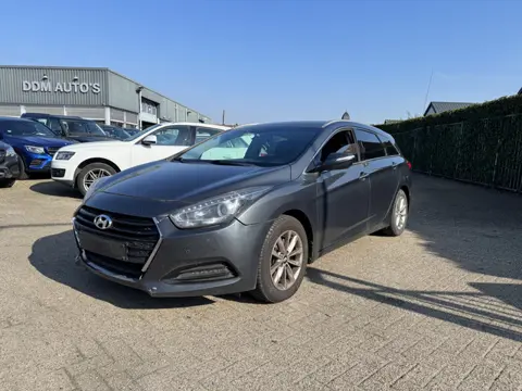 Hyundai i40 Wagon 1.7 CRDi | Clima | Navi | Camera | S/S | Roofrails |