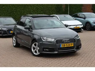 Audi A1 Sportback 1.0 TFSI Design Pro Line Plus / Panoramadak / Navigatie / Parkeerhulp achter / 16'
