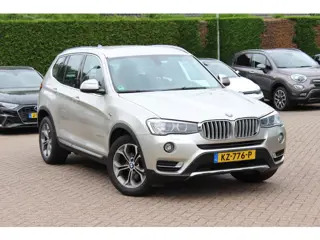 BMW X3 xDrive20d Centennial High Executive / Trekhaak / Leder / Navigatie / Parkeerhulp V+A / 18'' /