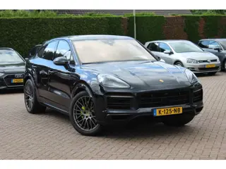 Porsche Cayenne Coupé 3.0 E-Hybrid / Trekhaak / Panoramadak / 360Camera / Head-up / Burmester / Soft