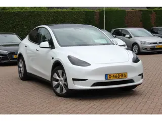 Tesla Model Y RWD 58 kWh / Autopilot / Panormadak / Camera / Premium Audio / 19'' / Navigatie