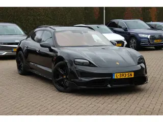 Porsche Taycan Cross Turismo Turbo S 93 kWh / SoH 90,9% / Panoramadak / 360Camera / Head-up / Passen