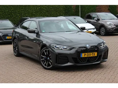 BMW i4 M50 High Executive 84 kWh / SoH 96,6% / 360Camera / Head-up / Leder / Carbon intr.+extr. / 19