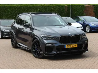 BMW X5 xDrive45e High Exe. M Sport / Trekhaak / Panoramadak / 360Camera / Head-up / Softclose / Keyl