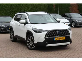 Toyota Corolla Cross 2.0 High Power Hybrid First Edition / 23.304 KM! / Camera / Half leder / CarPla