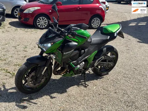 Kawasaki Tour Z 800 ABS Akrapovic 30100km als nieuw zeer nette staat