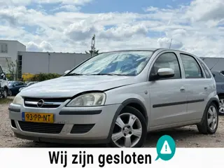 Opel Corsa 1.2-16V Maxx APK 12-01-2027/ RIJDT SCHAKELT GOED
