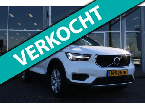 Volvo XC40 T2 Automaat Momentum | Org. NL auto | Lichtmetalen velgen |  Lage KM stand | Apple carpla
